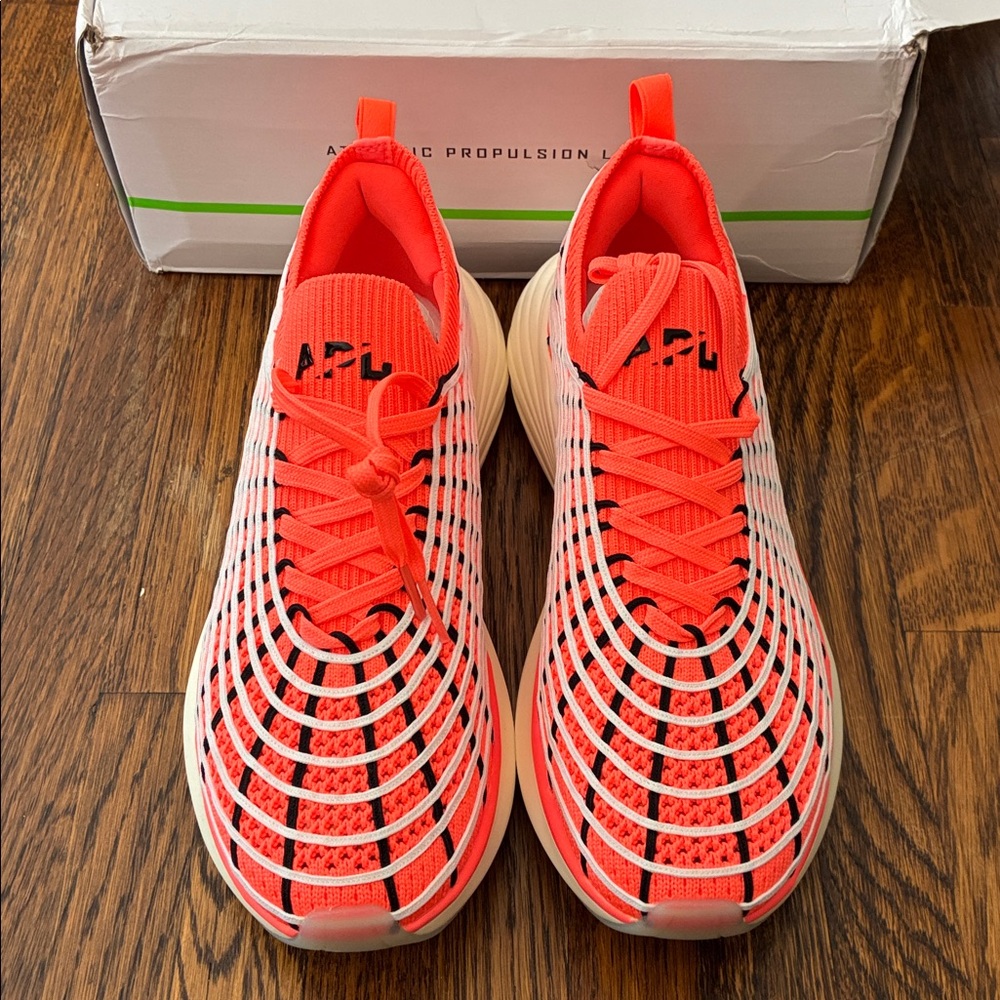 *NEW* APL Women's Techloom Zipline Laser Red Black White Size 7 MSRP $350 - Picture 2 of 8